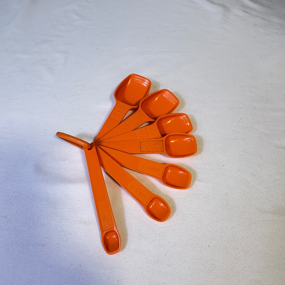 Vtg Tupperware Measuring Spoons Set Orange Kitchenware 6pc Set